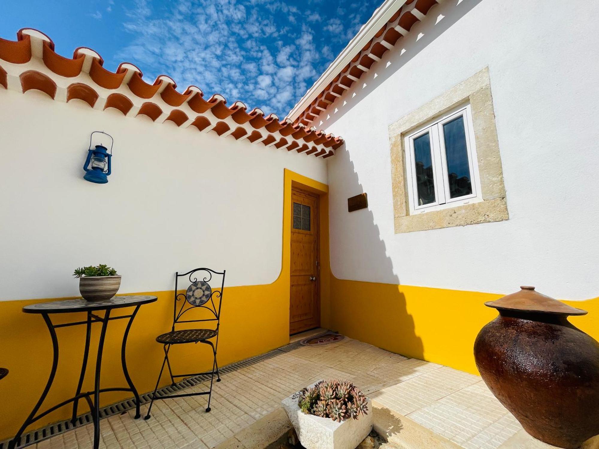 Tufa Guest House, Wellness & - Campus * Corredoura